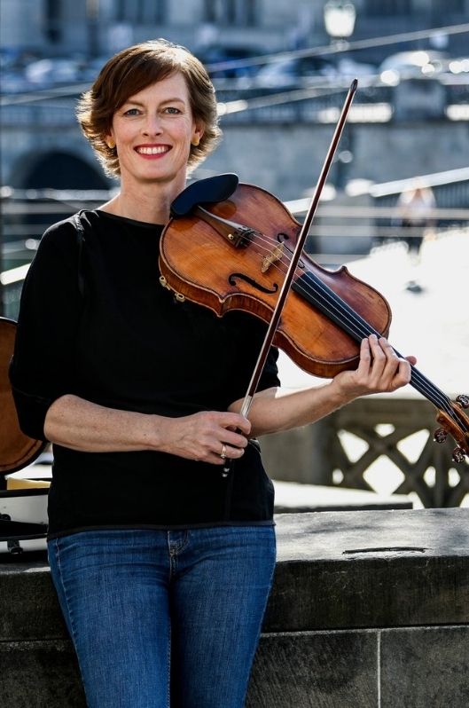 Mary Ellen Woodside Violine