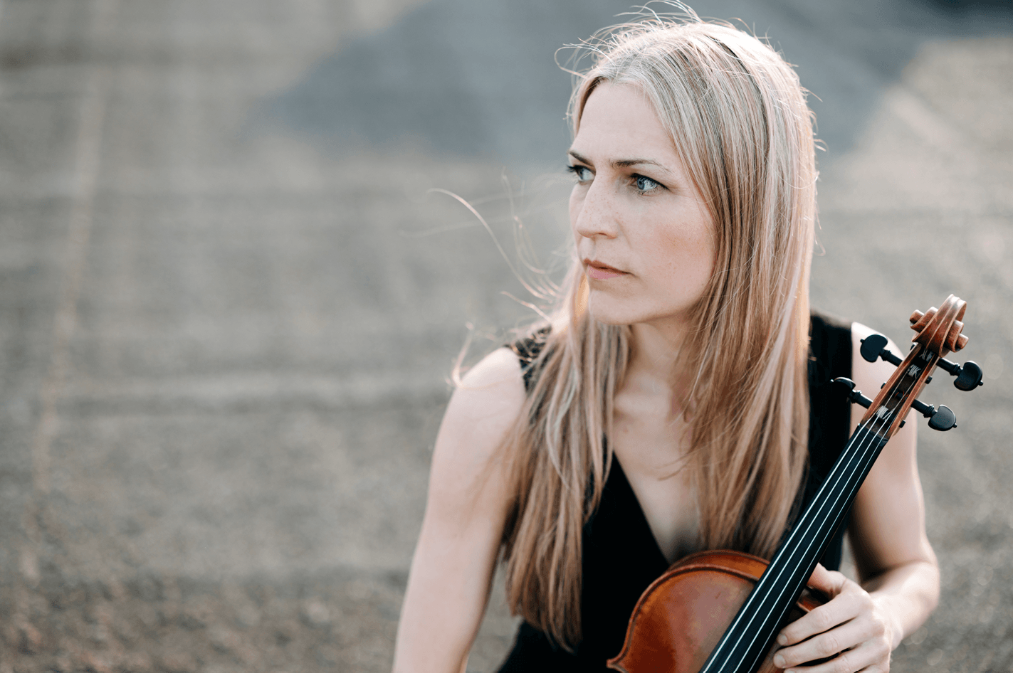 Mary Ellen Woodside Violine